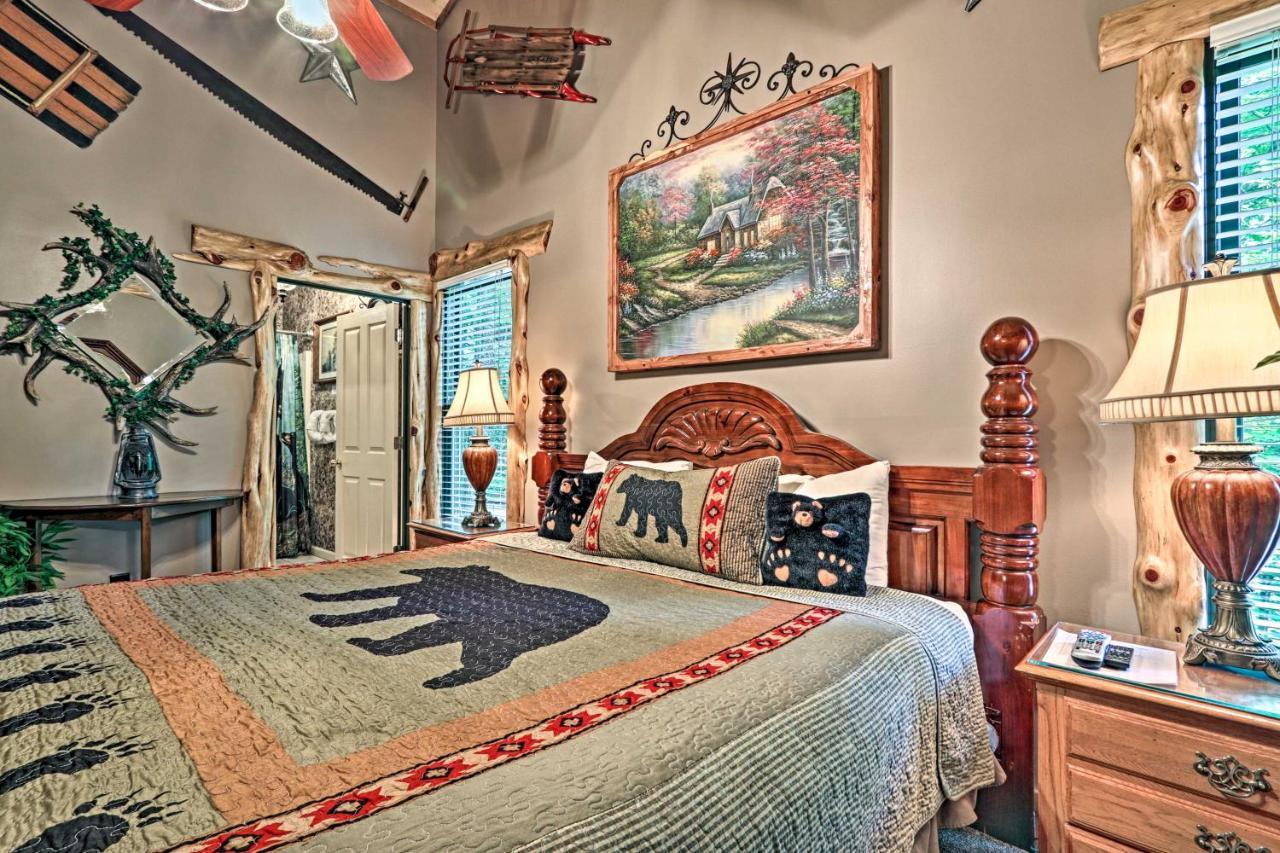 Eclectic Cabin With Hot Tub 1 Mi To Ober 개틀린버그 외부 사진