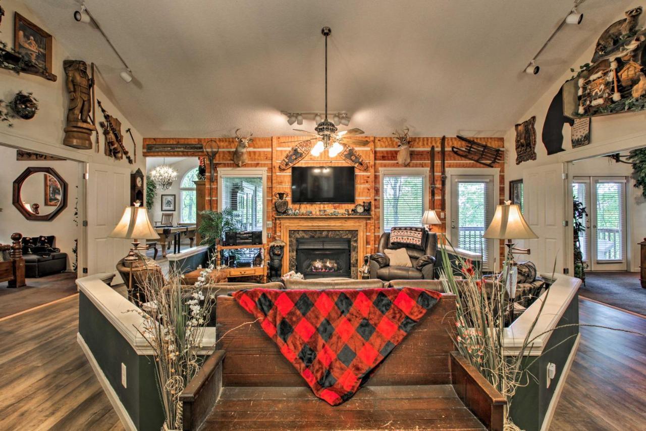 Eclectic Cabin With Hot Tub 1 Mi To Ober 개틀린버그 외부 사진